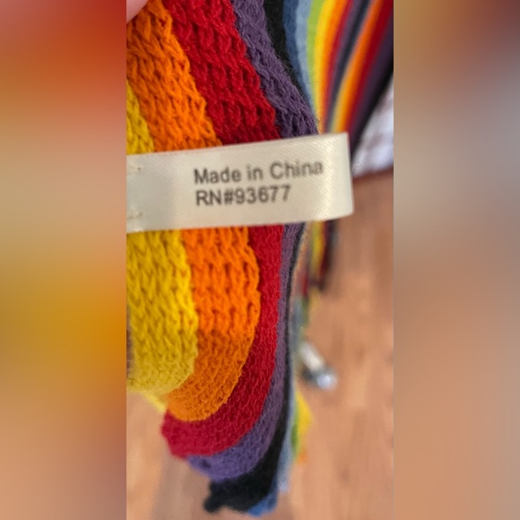NORDSTROM RAINBOW Soft Fringed Scarf - Picture 4 of 7